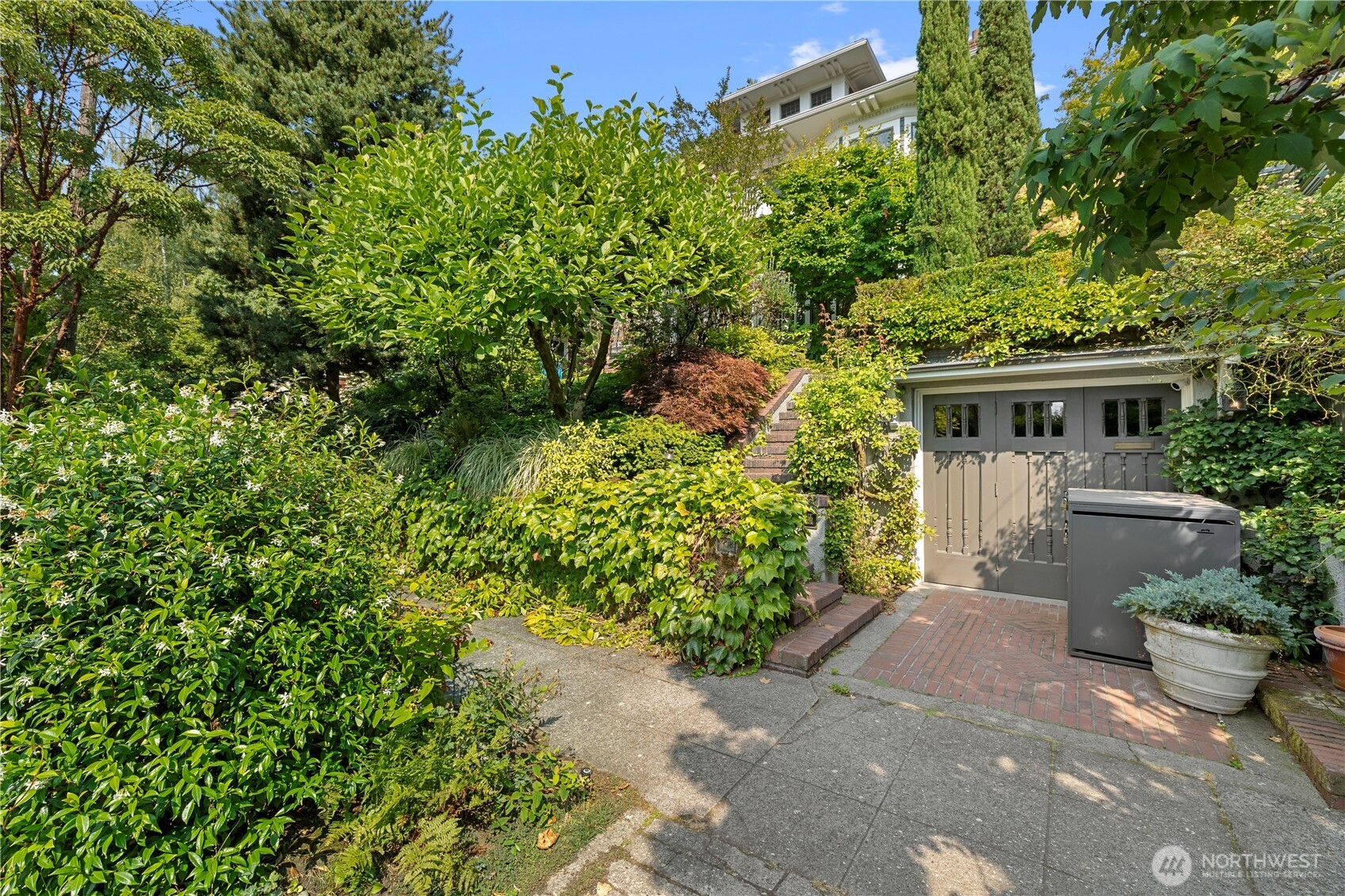 1108 Harvard Avenue Property Photo 2