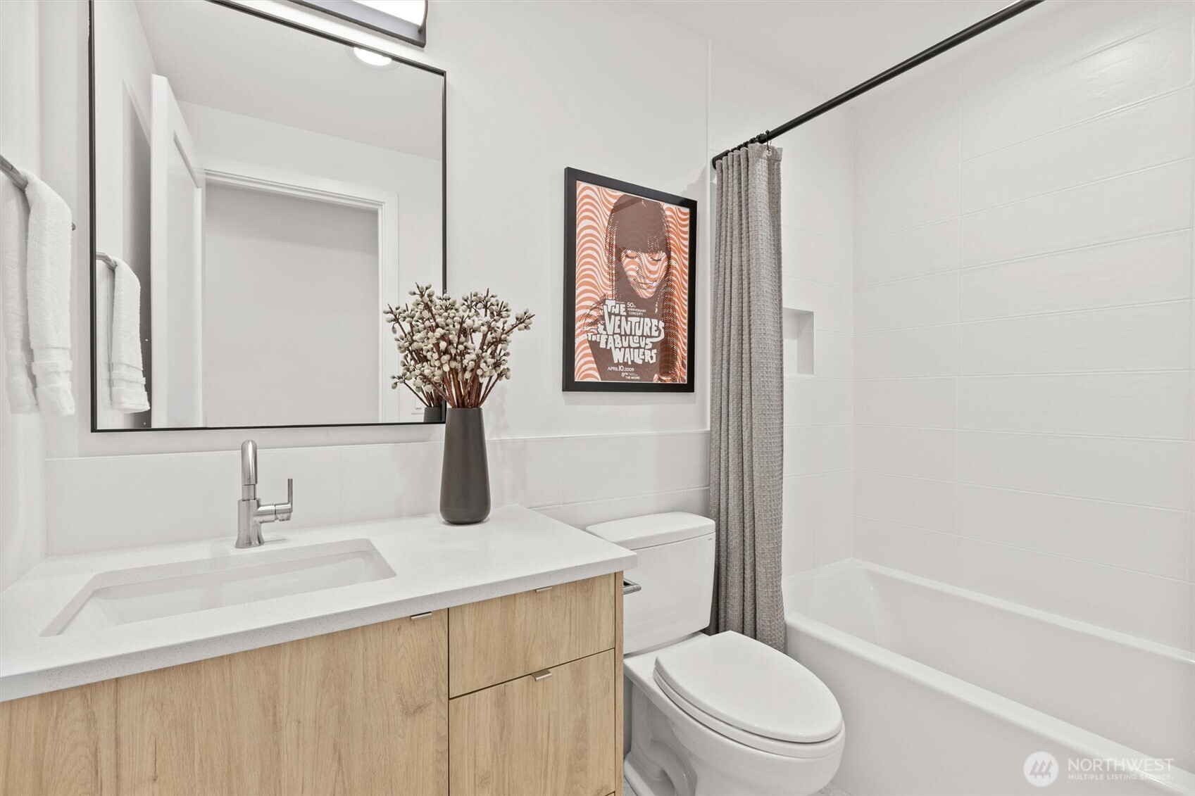 222 10th Avenue D Property Photo 24