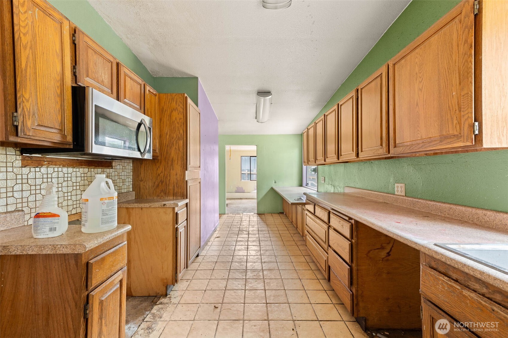 3219 S 166th Street Property Photo 10