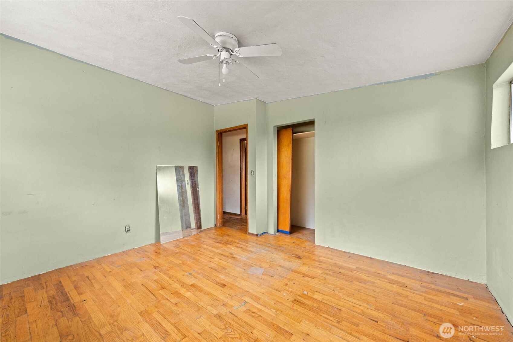 3219 S 166th Street Property Photo 21