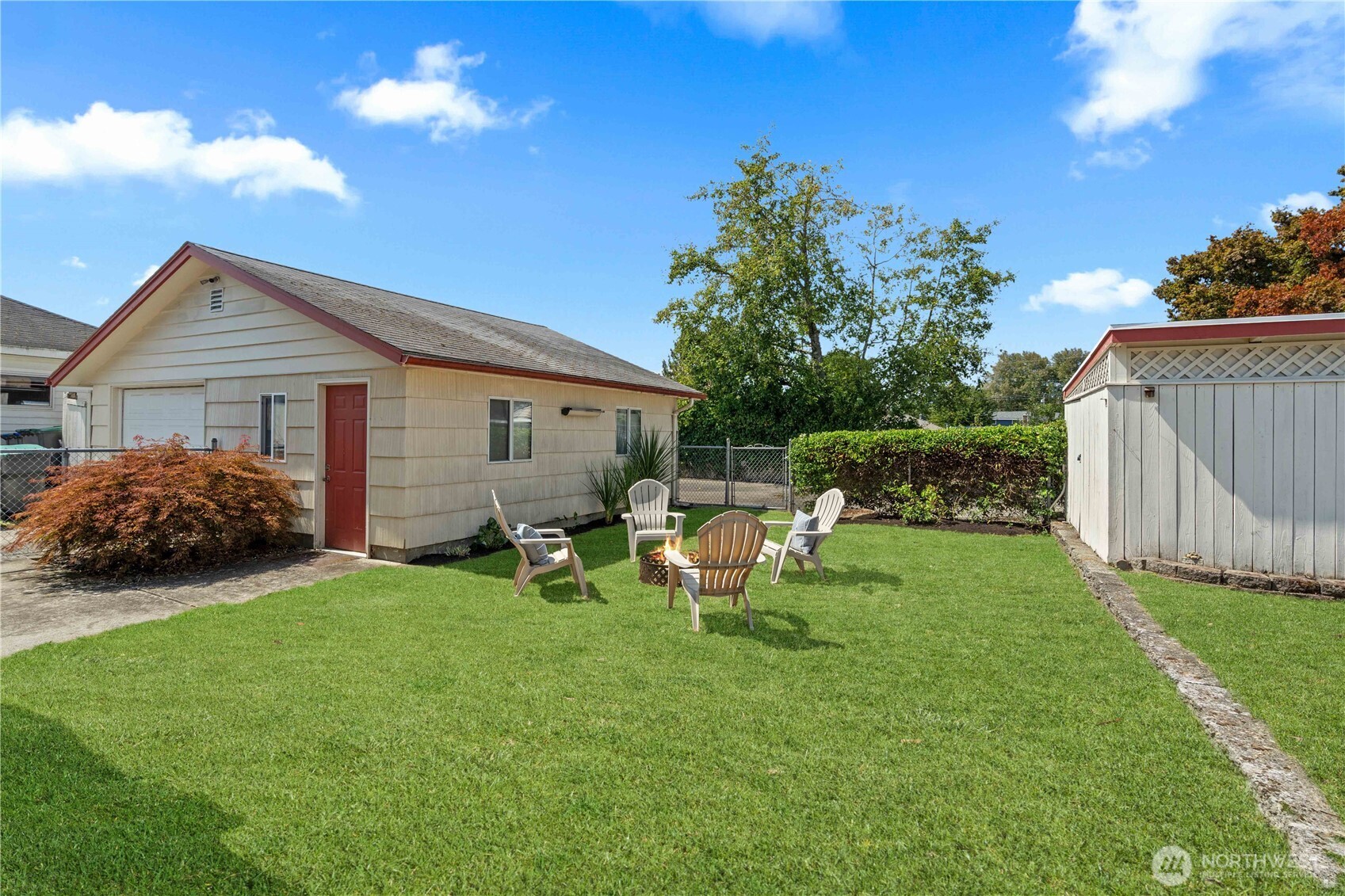 3237 Solie Avenue Property Photo 25