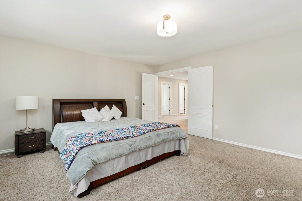 6020 156th Street Property Photo 20