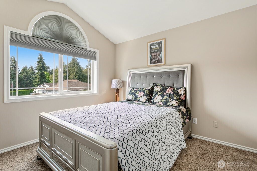 6020 156th Street Property Photo 27