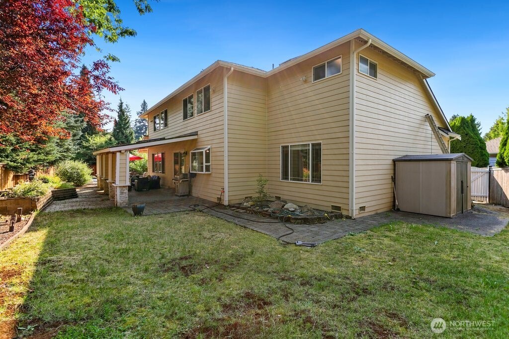 6020 156th Street Property Photo 33