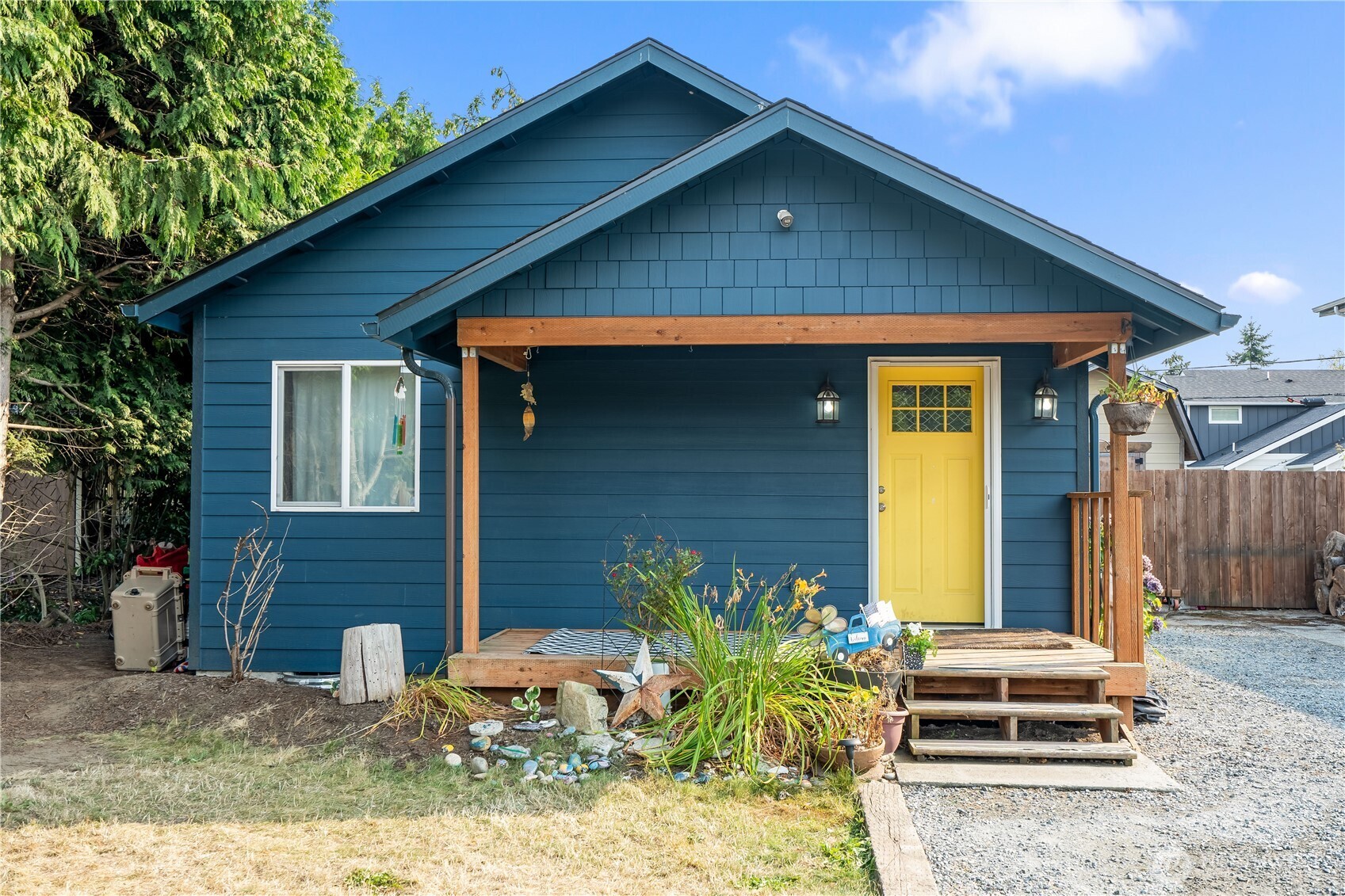 675 D Street Property Photo 4