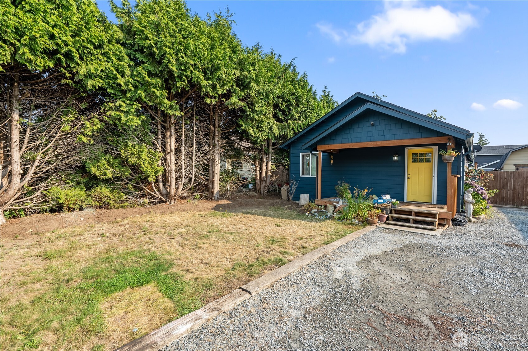 675 D Street Property Photo 7