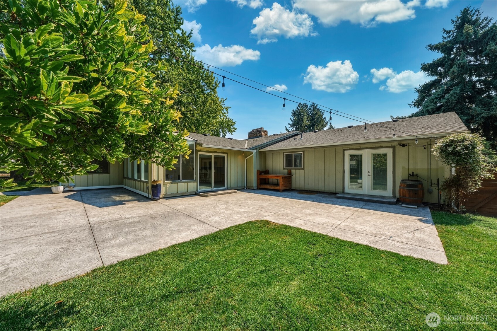 1837 Pike Place Property Photo 35