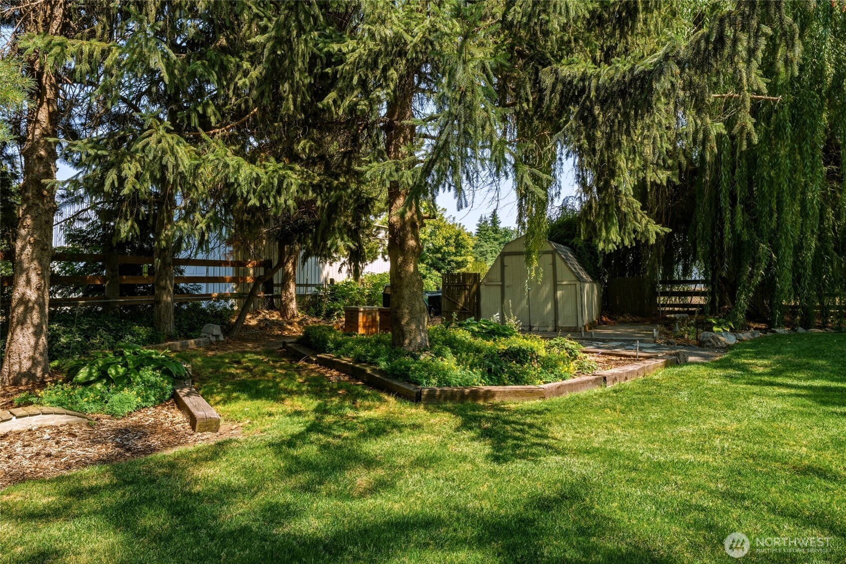 1837 Pike Place Property Photo 37