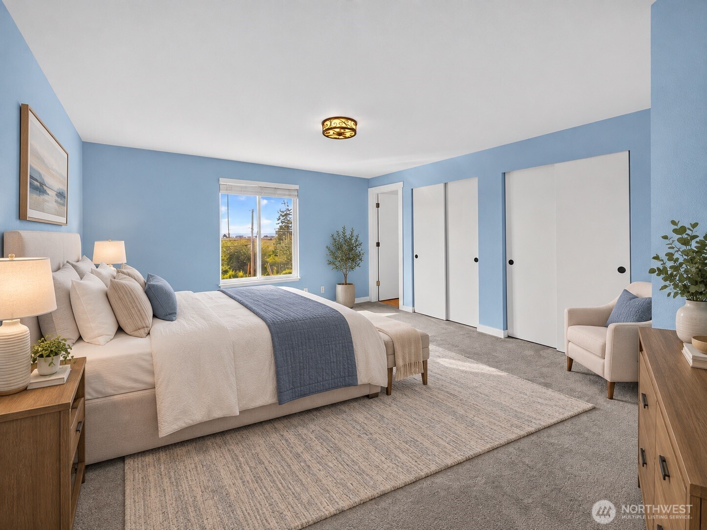 1099 Koenig Lane Property Photo 8