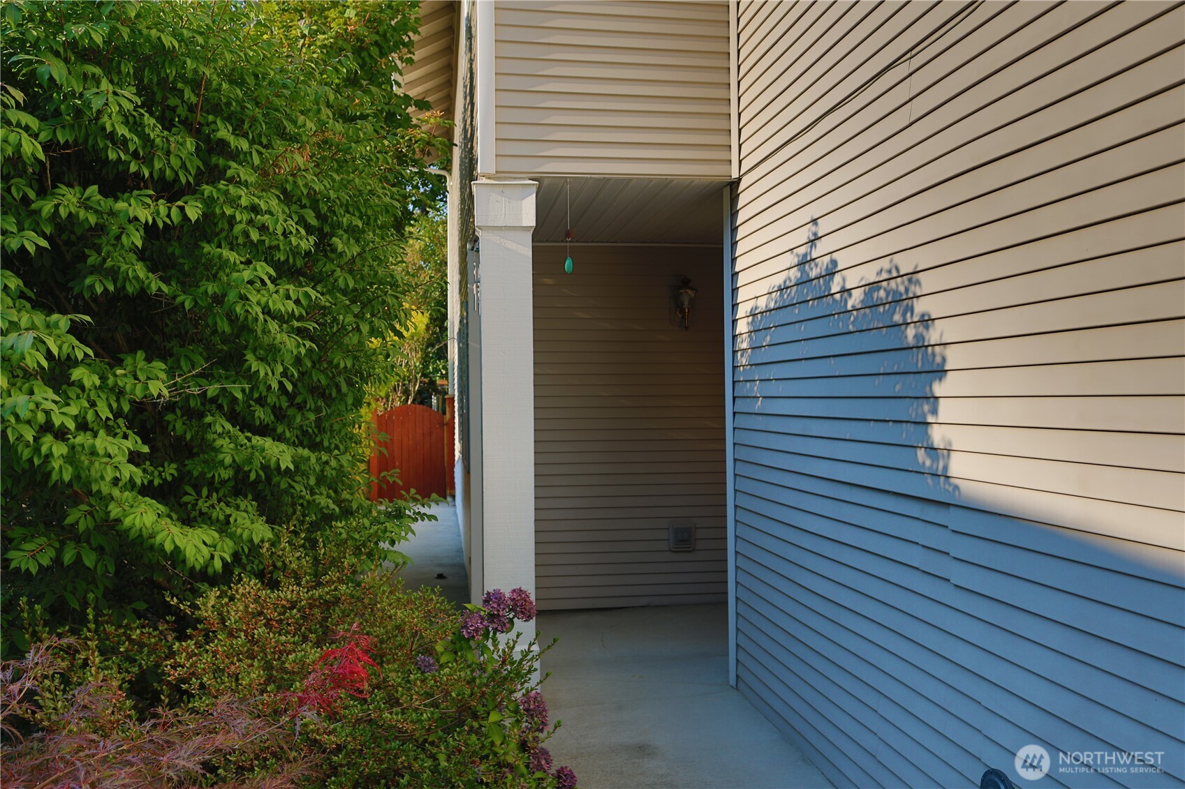 4711 159th Street Property Photo 6