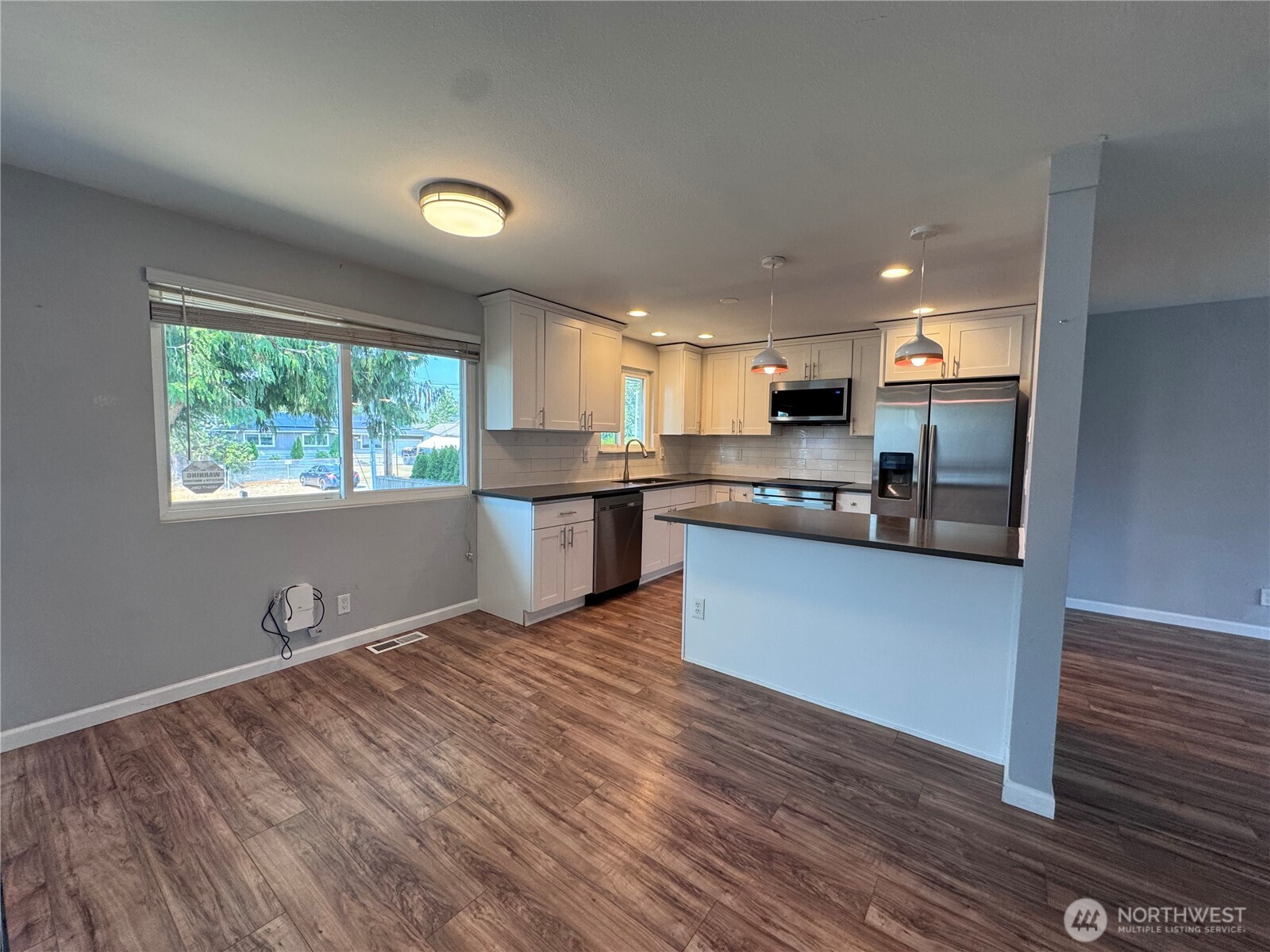 422 116th Place Property Photo 2