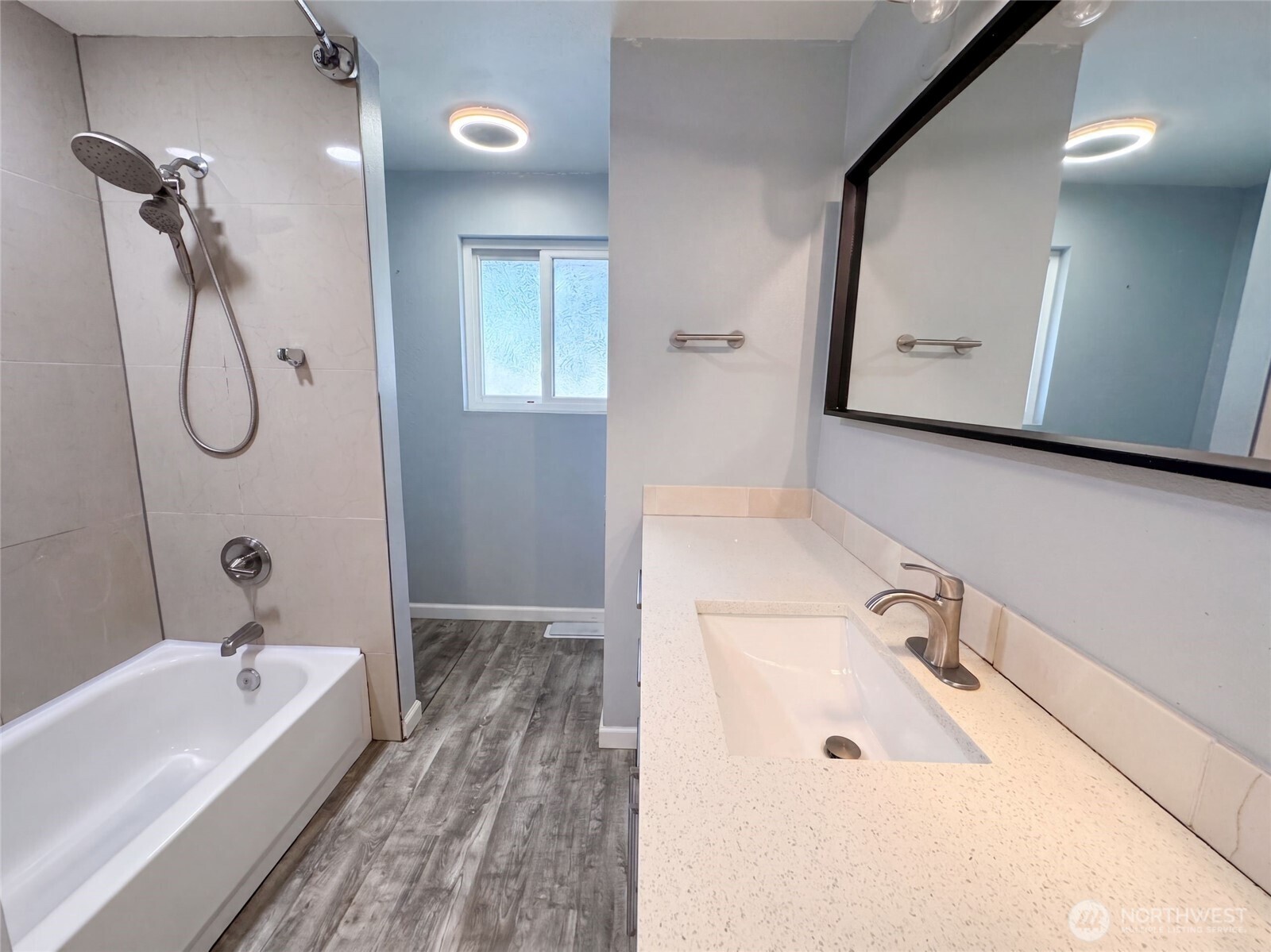 422 116th Place Property Photo 7