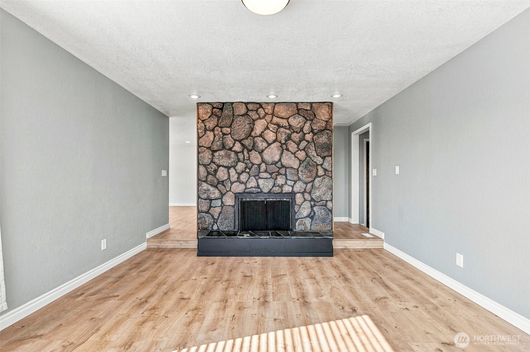 315 Maringo Road Property Photo 11