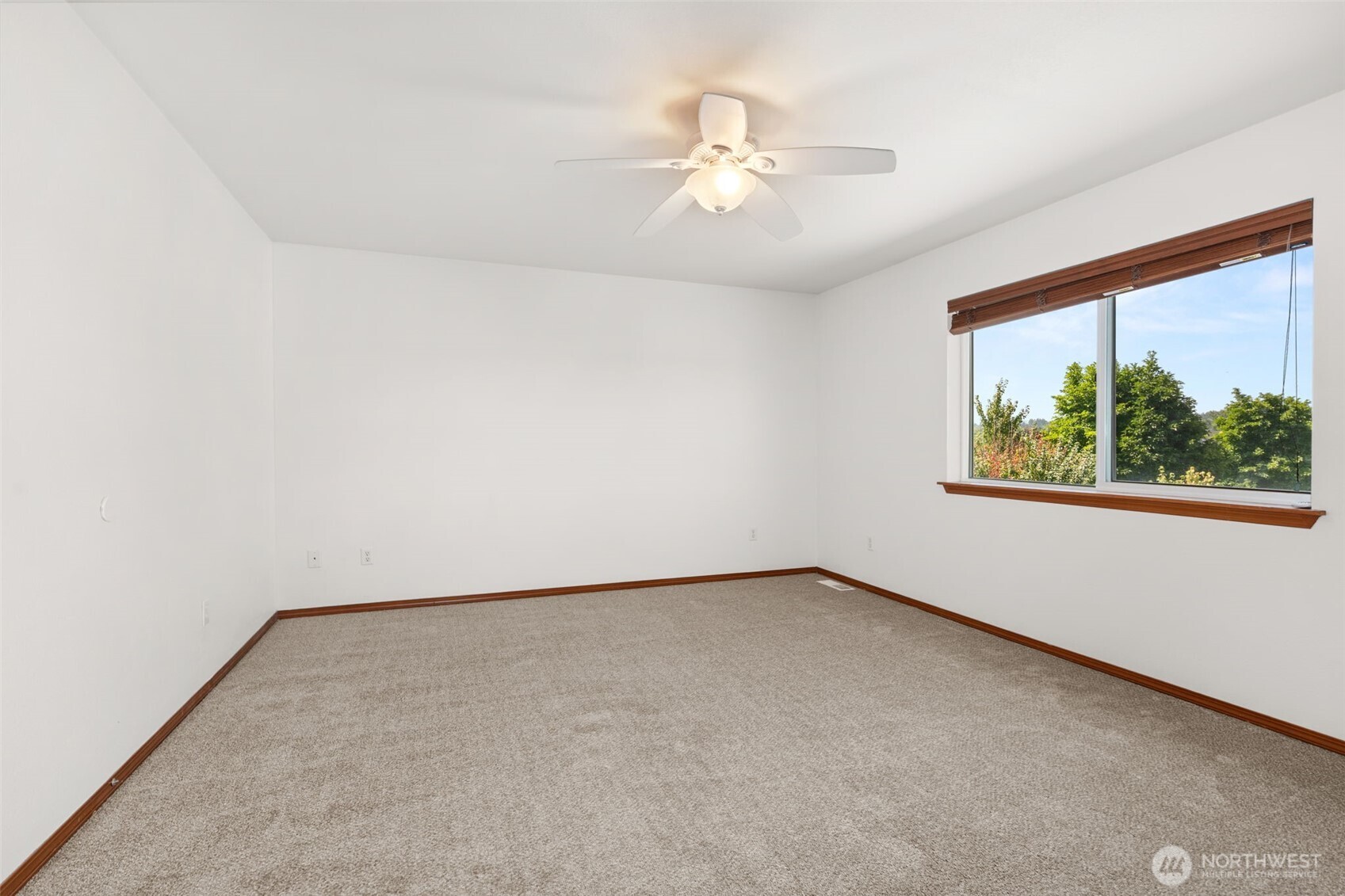 196 Wind River Drive Property Photo 17