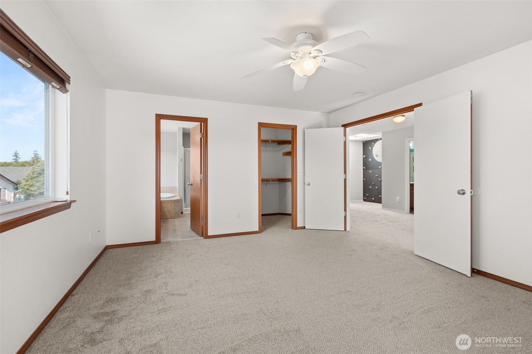 196 Wind River Drive Property Photo 18