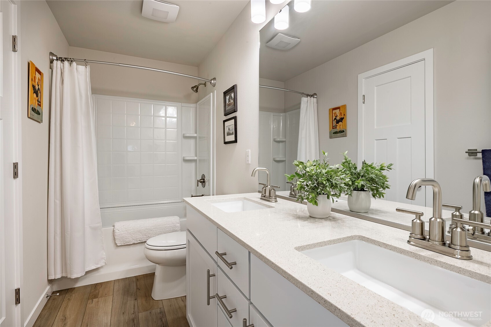 5436 Lonicera Drive Property Photo 32