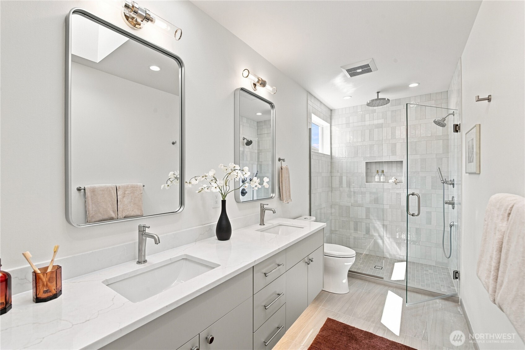 2647 Walnut Avenue B Property Photo 18