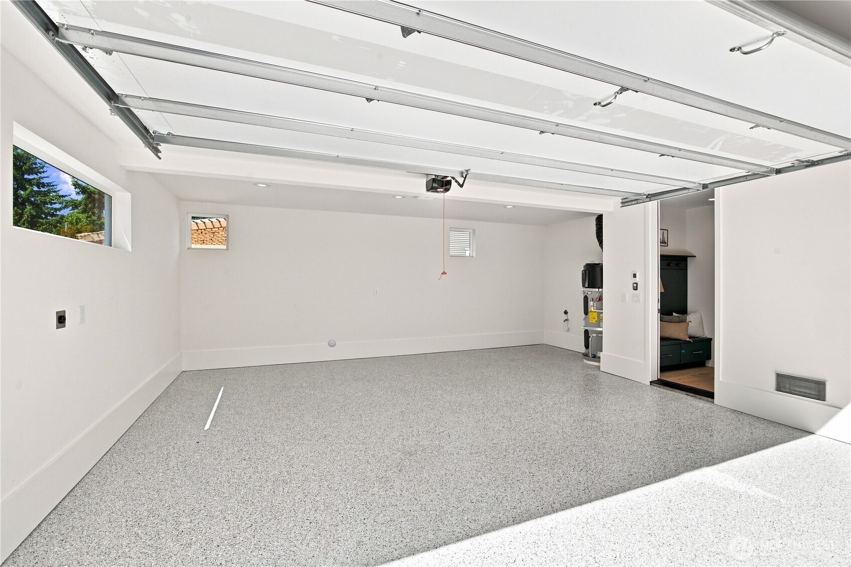 2647 Walnut Avenue B Property Photo 27