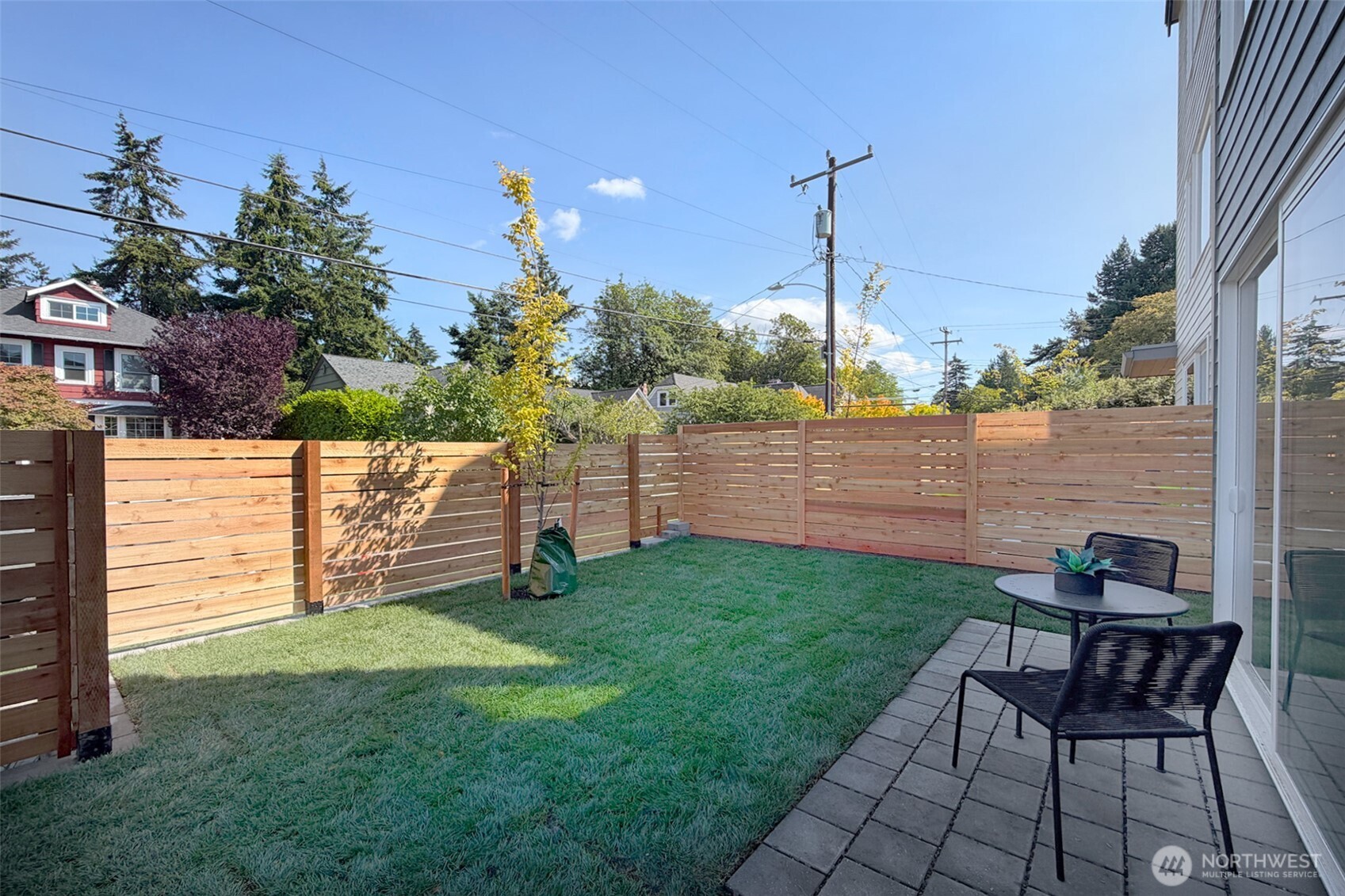 2647 Walnut Avenue B Property Photo 30