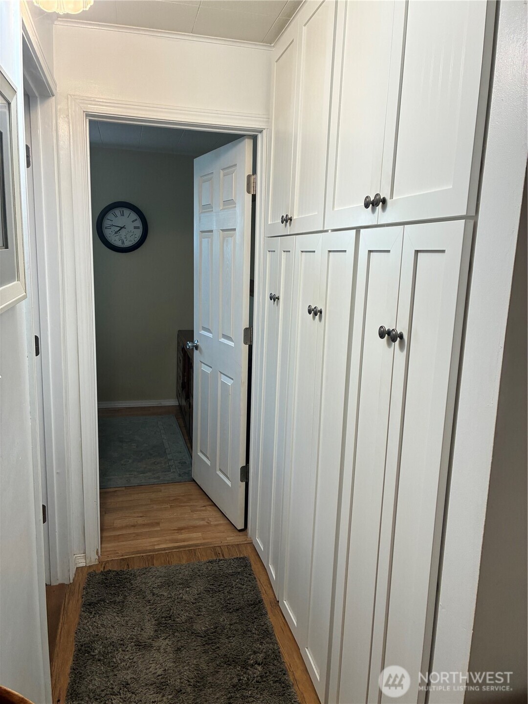 1111 272nd Place Property Photo 10