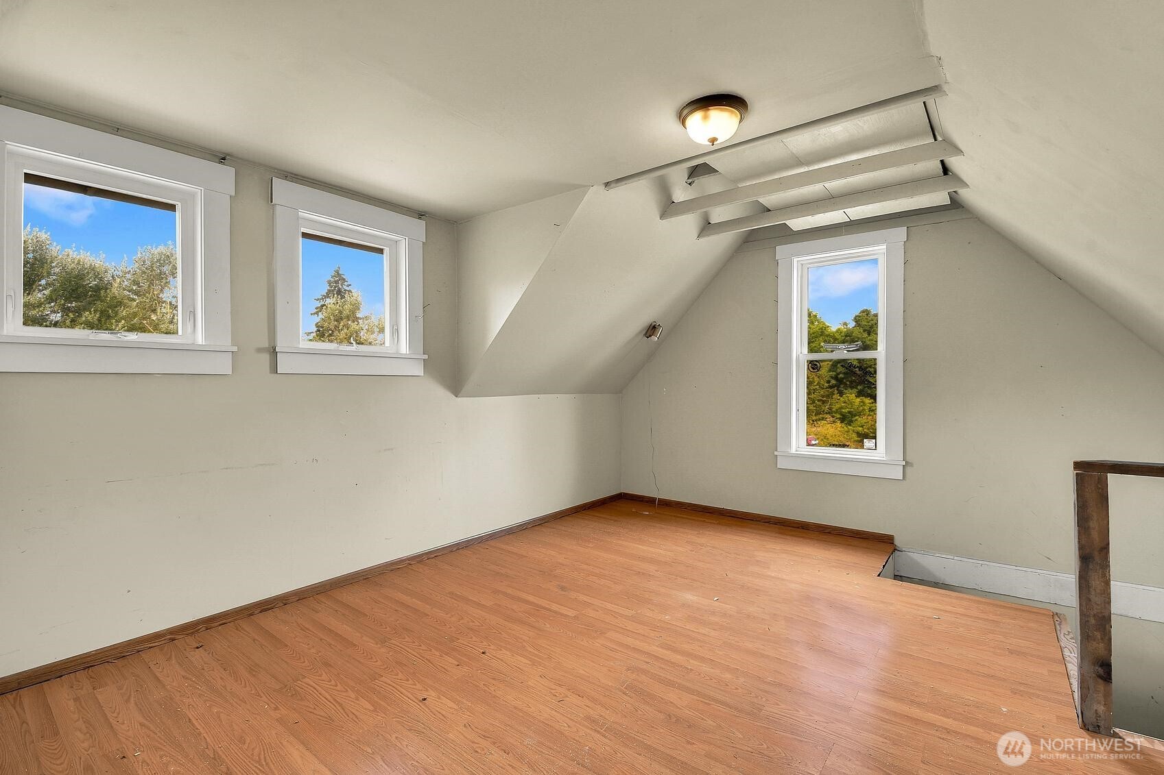 16508 104th Avenue Property Photo 15