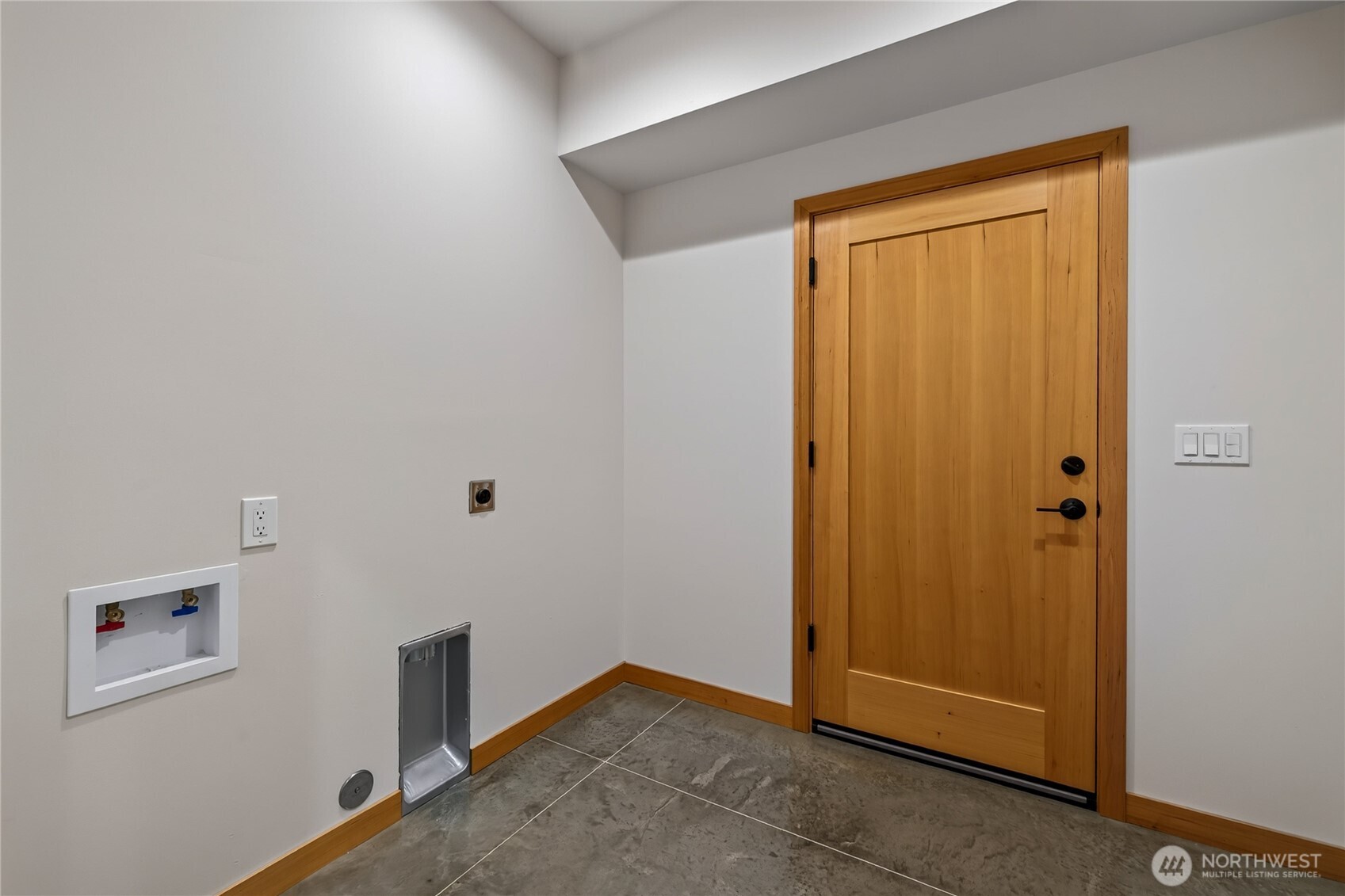 209 Orchard Street Property Photo 31