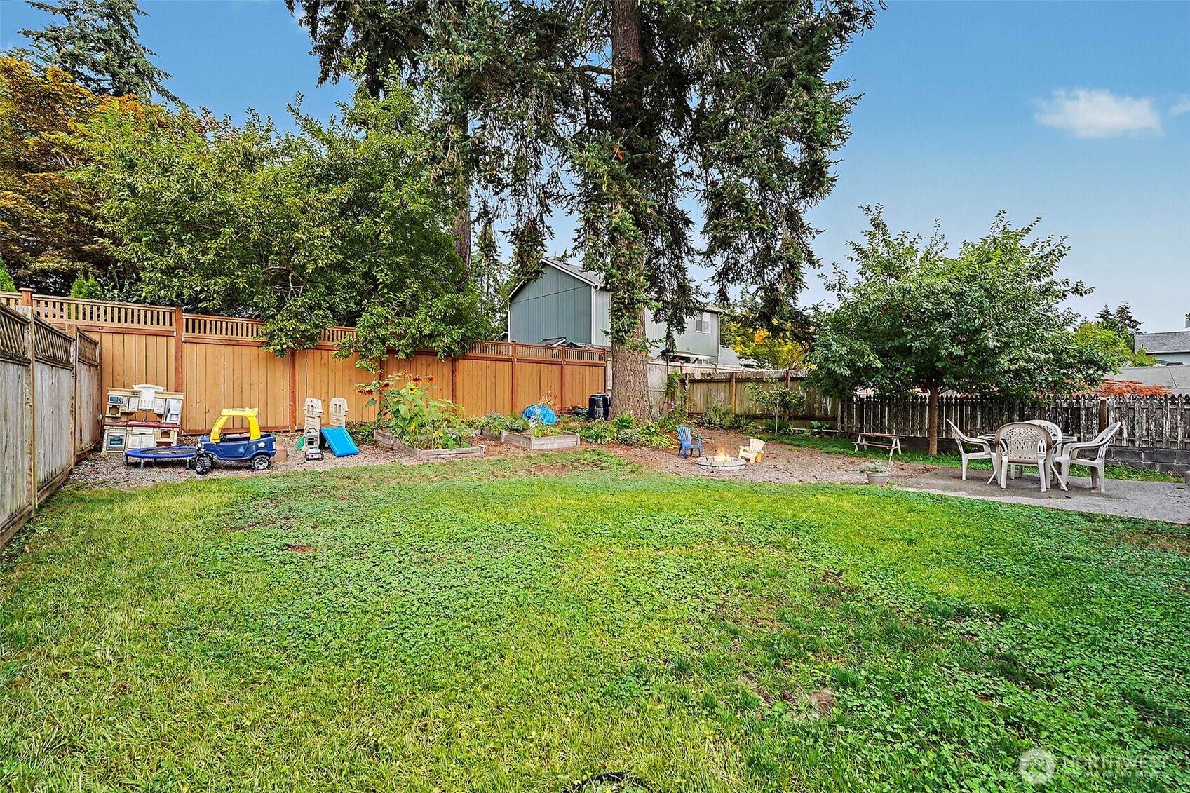 5047 Marian Drive Property Photo 21