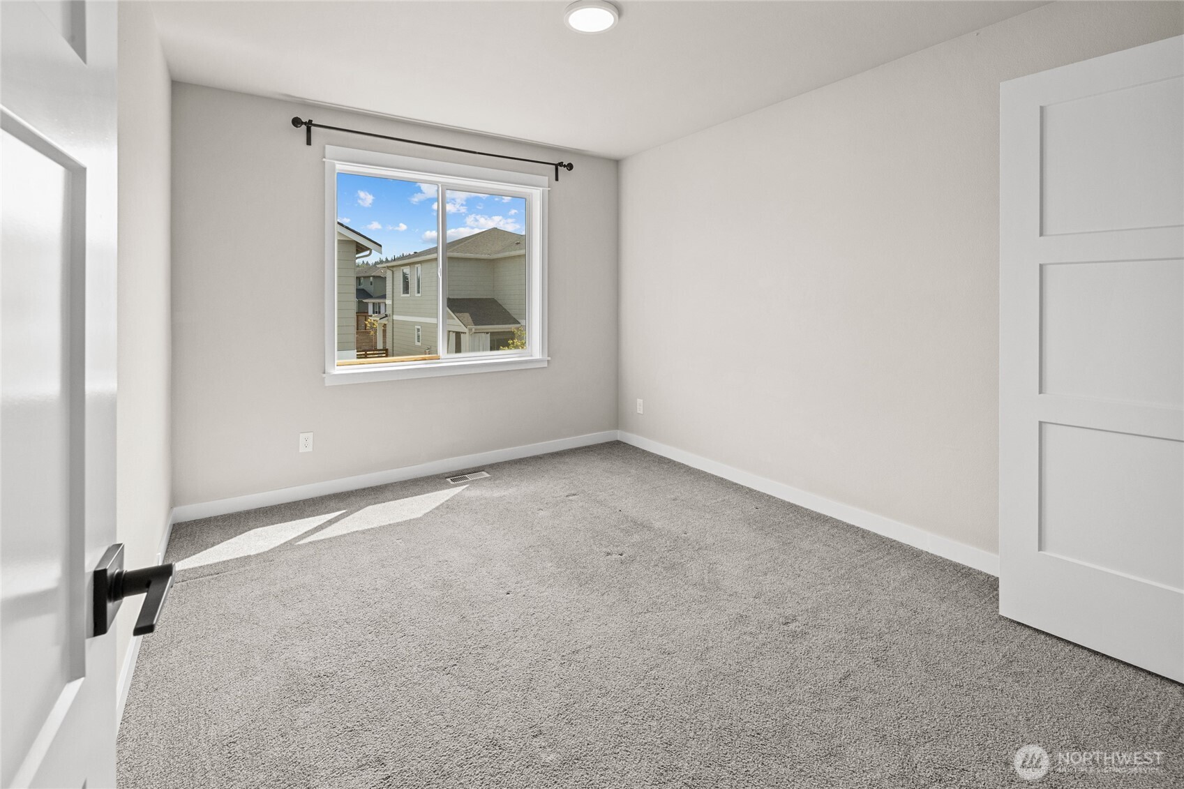 12811 186th Avenue Property Photo 33