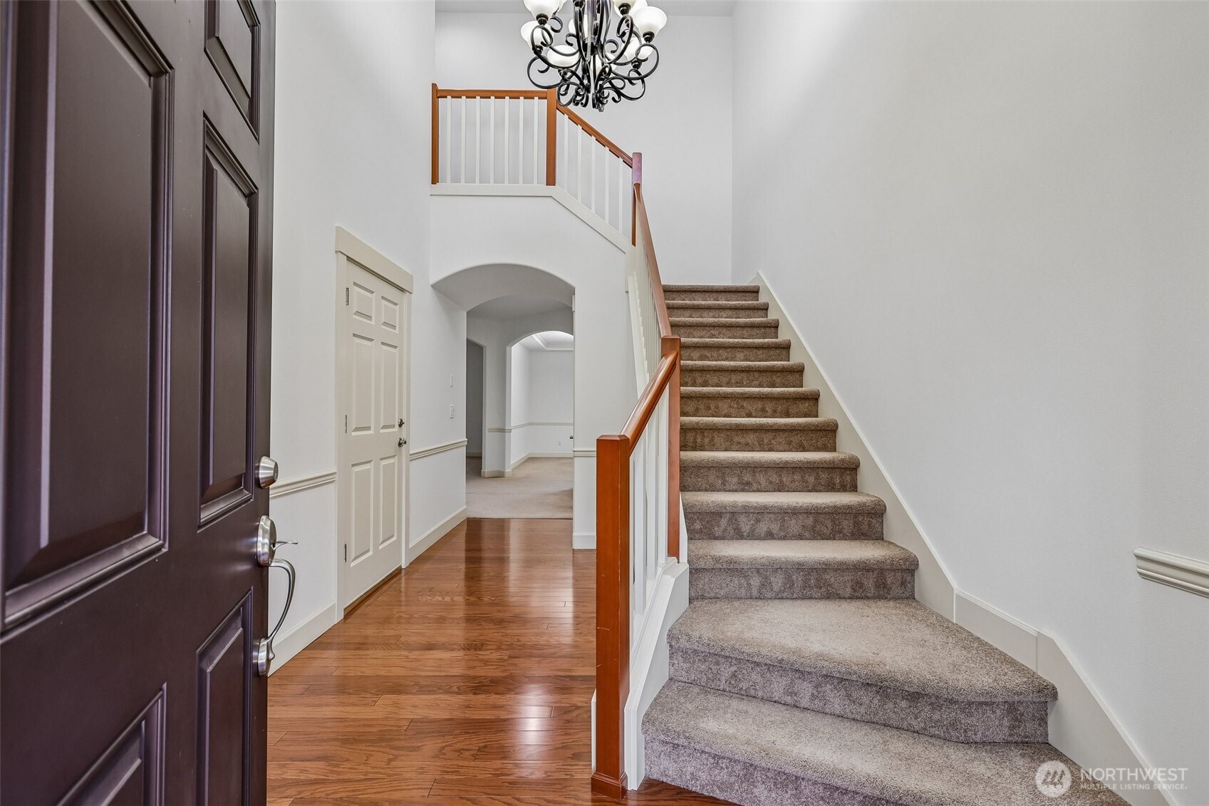 603 194th Place Property Photo 4