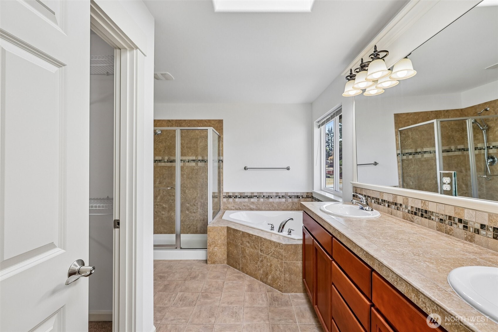 603 194th Place Property Photo 21