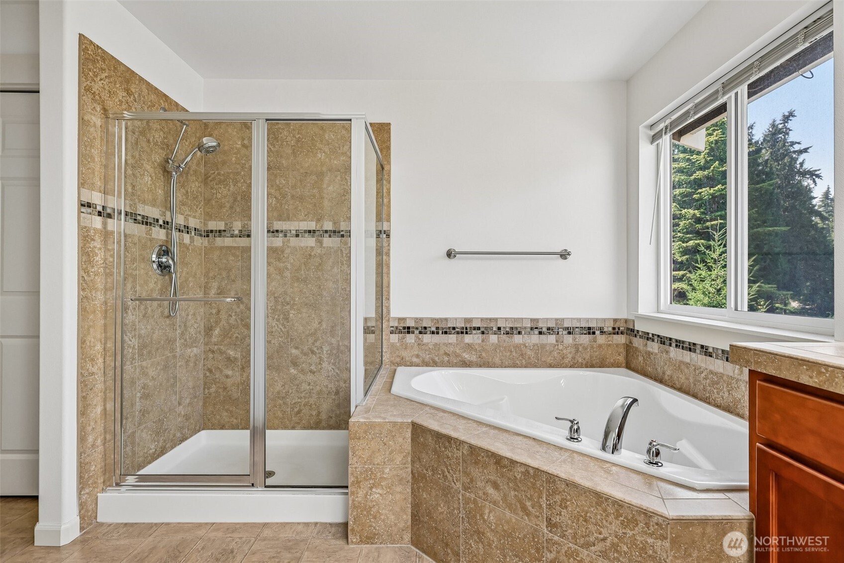 603 194th Place Property Photo 24