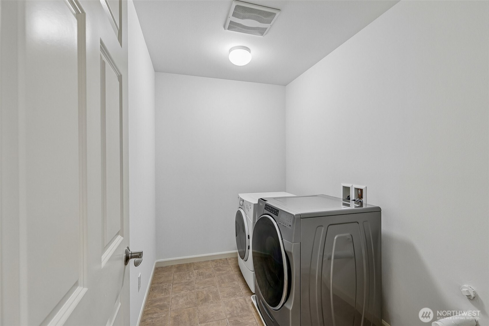 603 194th Place Property Photo 31