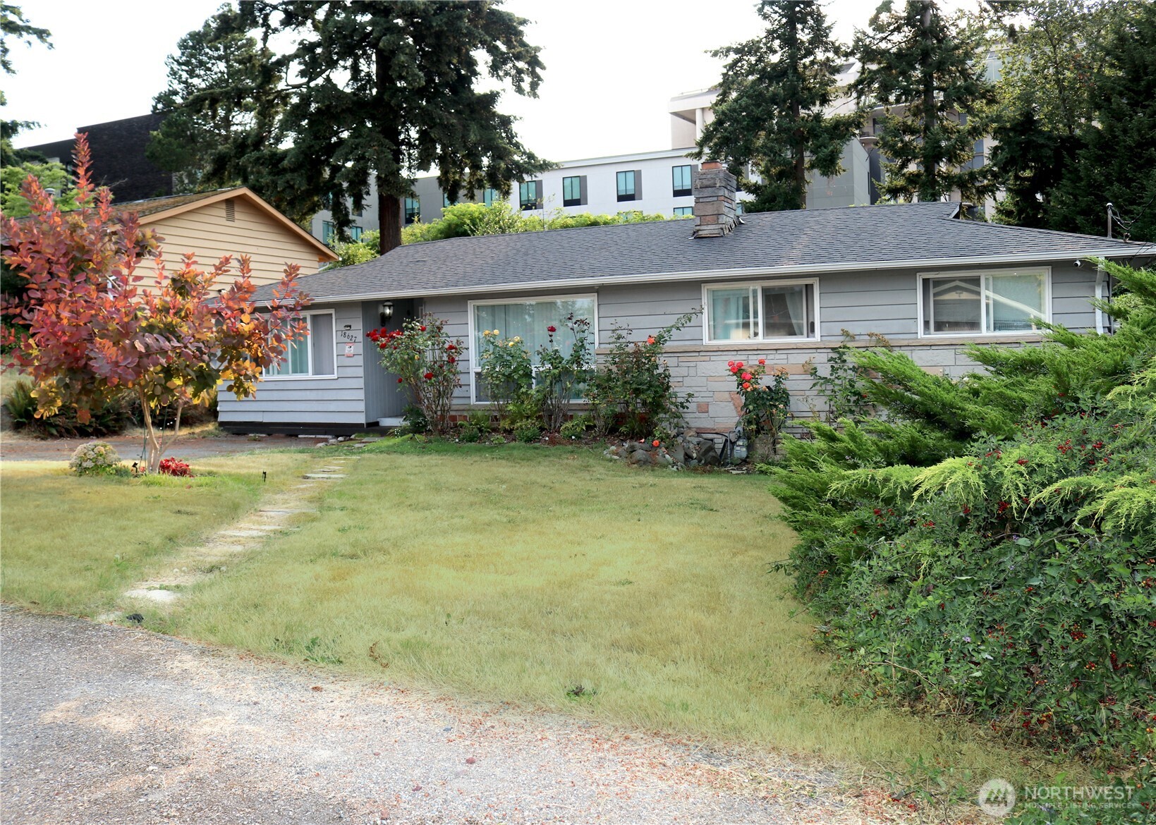 18627 32nd Avenue Property Photo 1