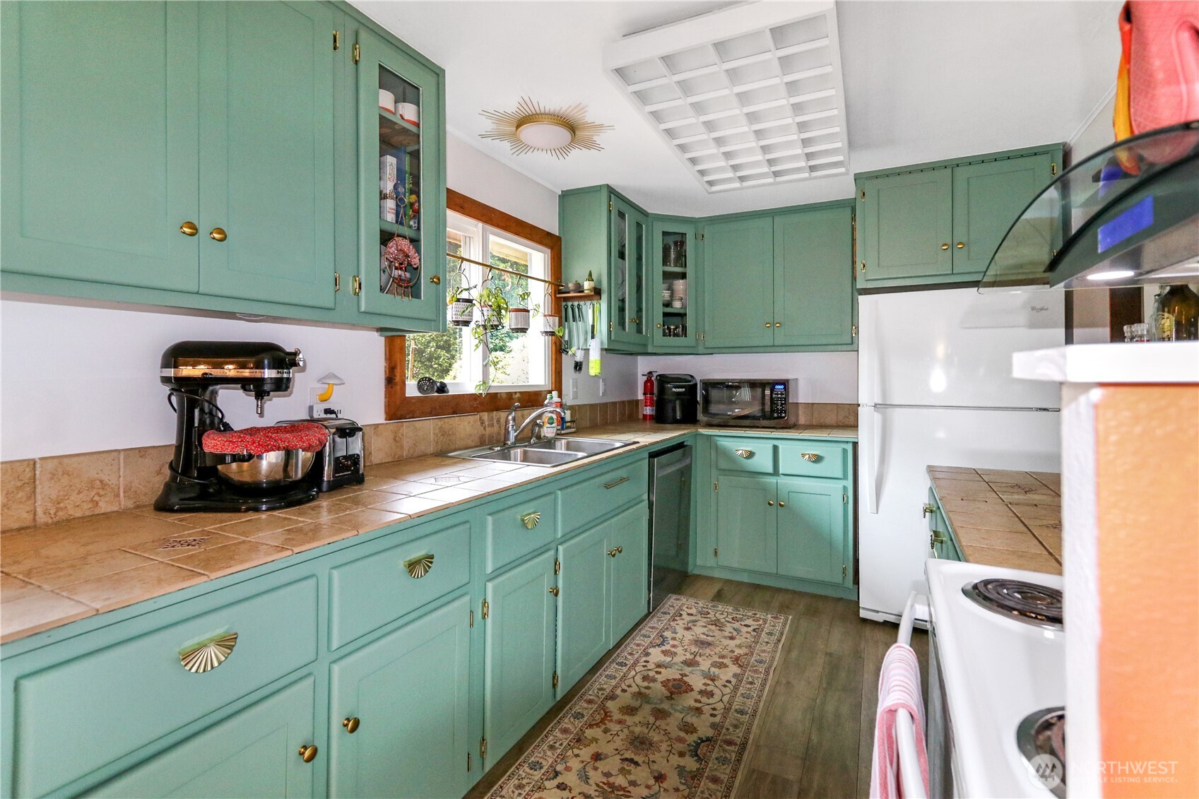18627 32nd Avenue Property Photo 11
