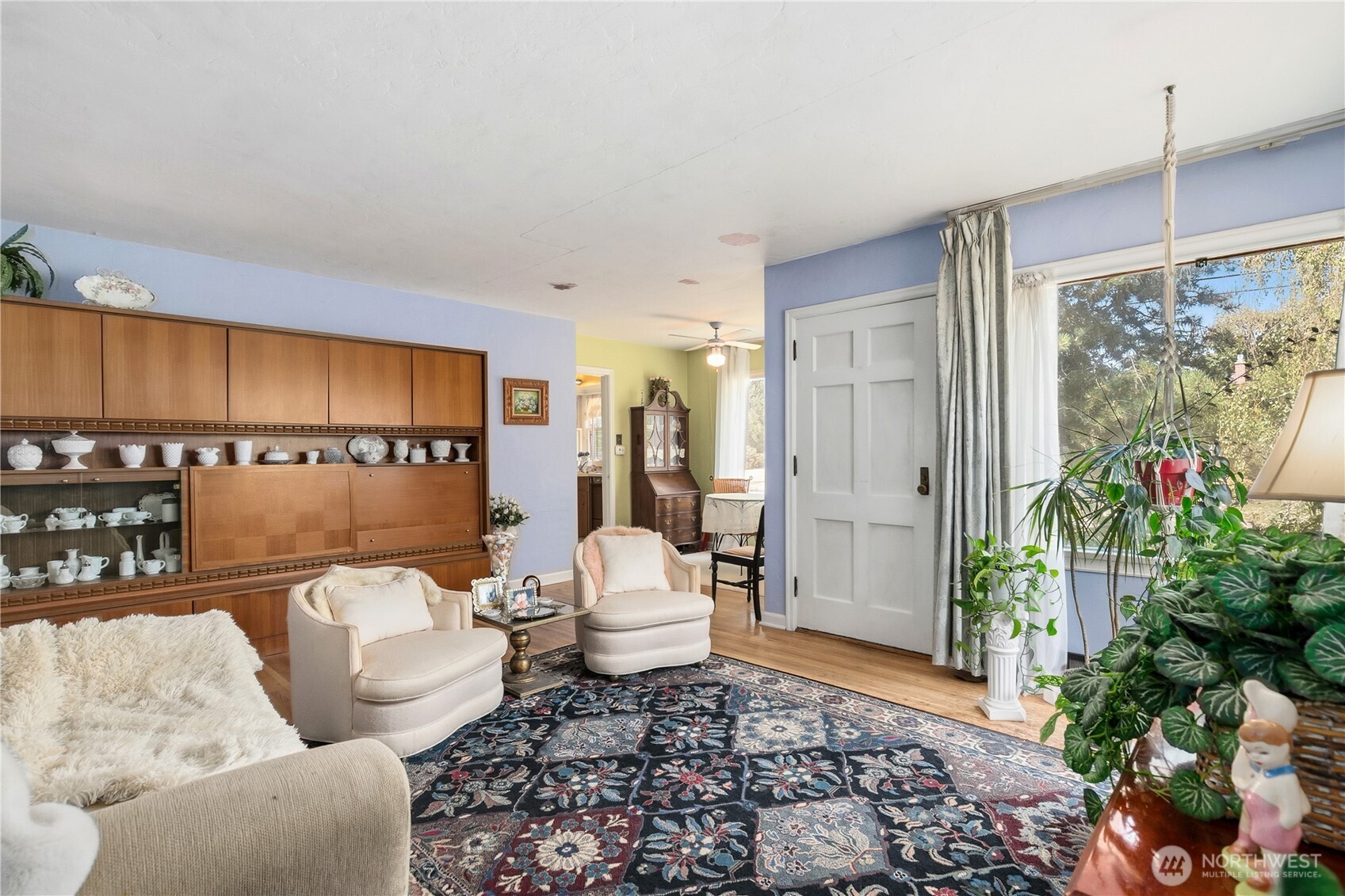 4212 N 16th Street Property Photo 4