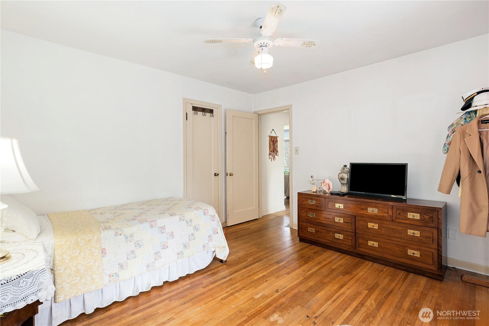 4212 N 16th Street Property Photo 15