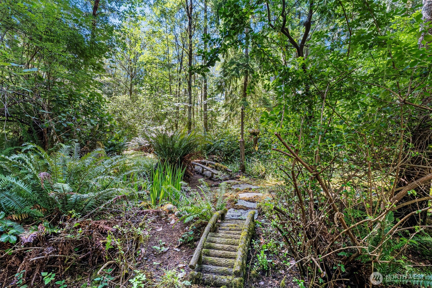 4881 Lone Bear Lane Property Photo 8