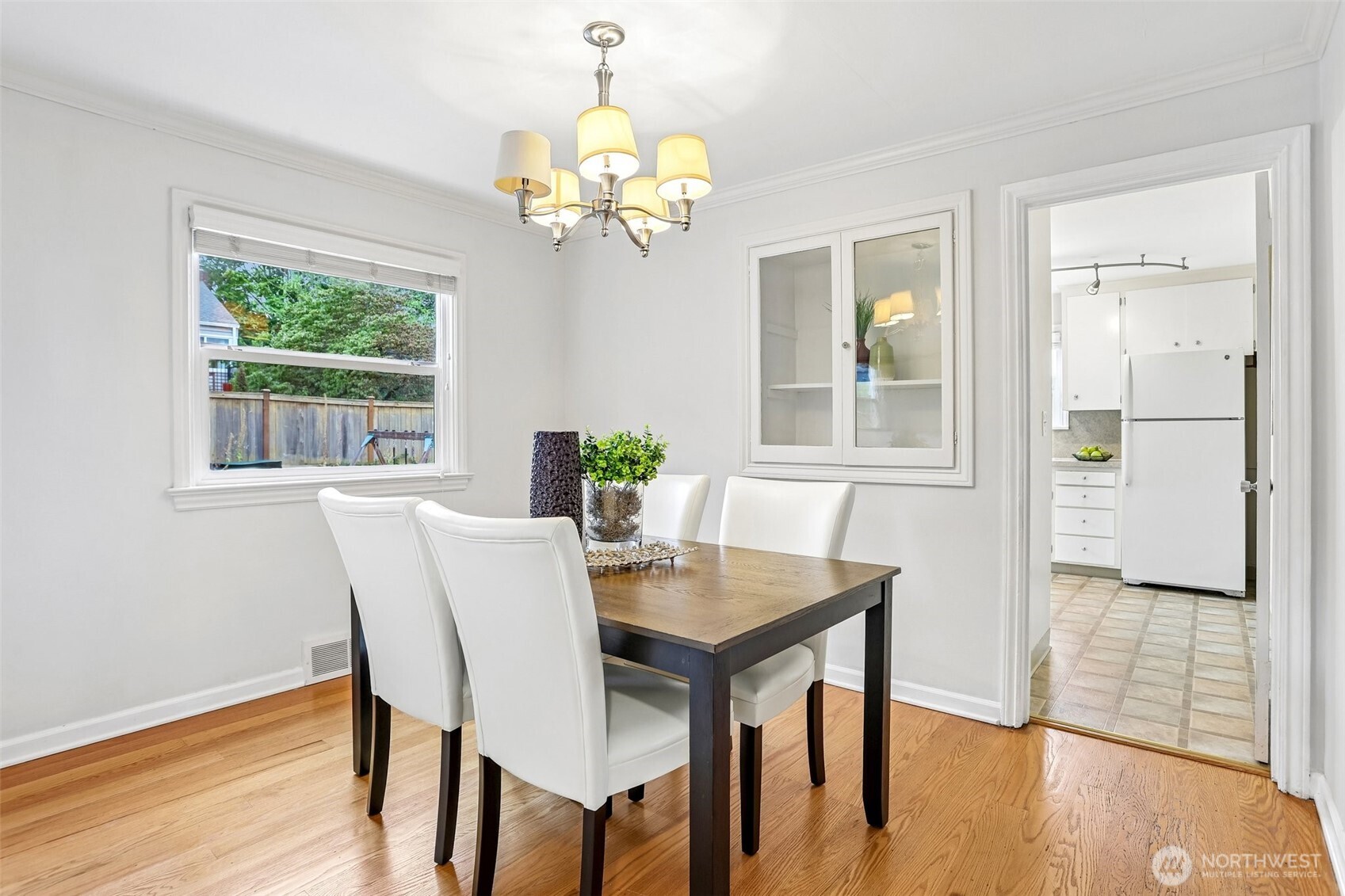 9417 44th Place Property Photo 10