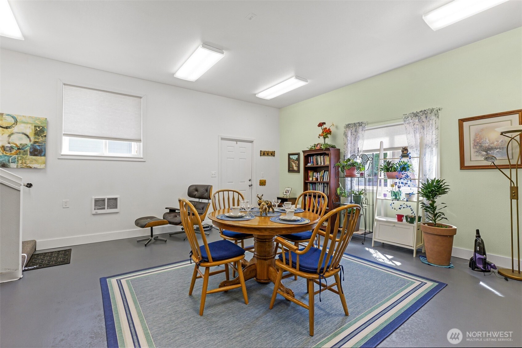 6969 Vickery Avenue Property Photo 23