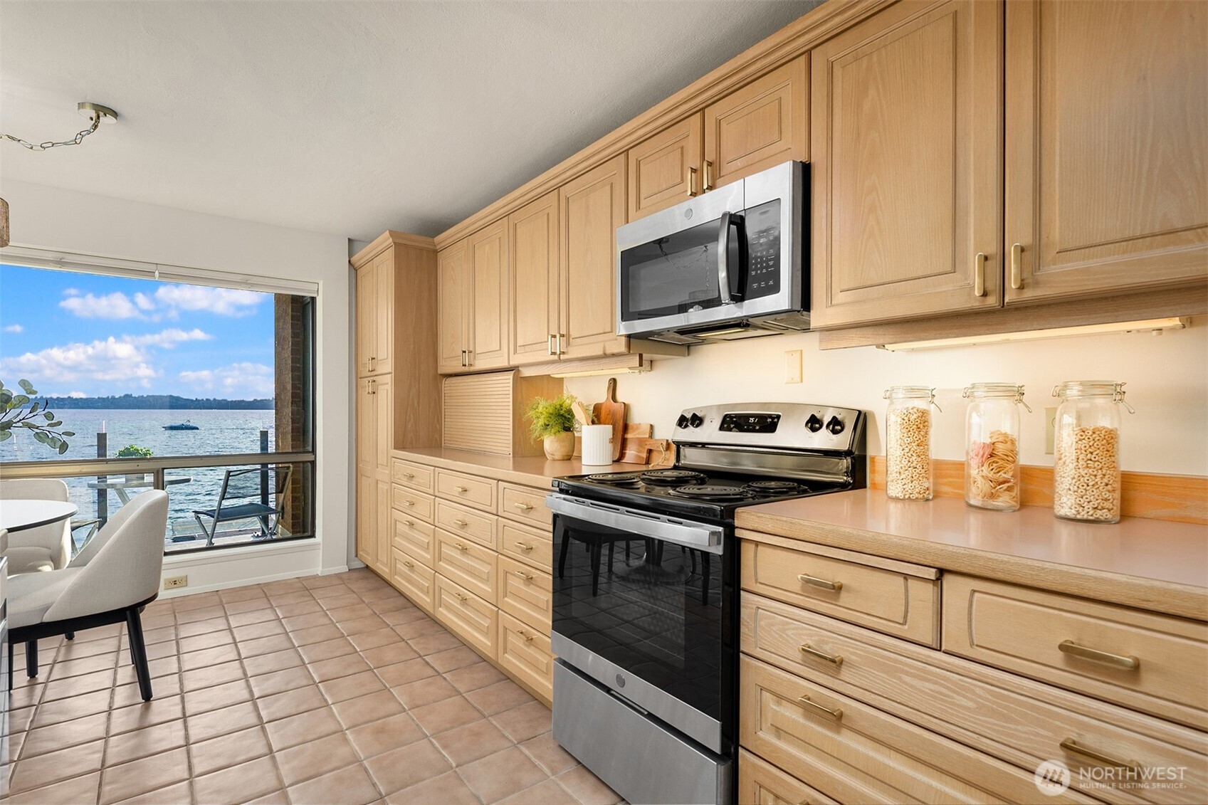 6225 Lake Washington Boulevard 209 Property Photo 17