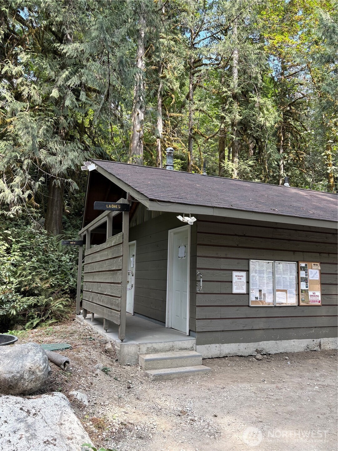 63679 Marblemount Way Property Photo 7