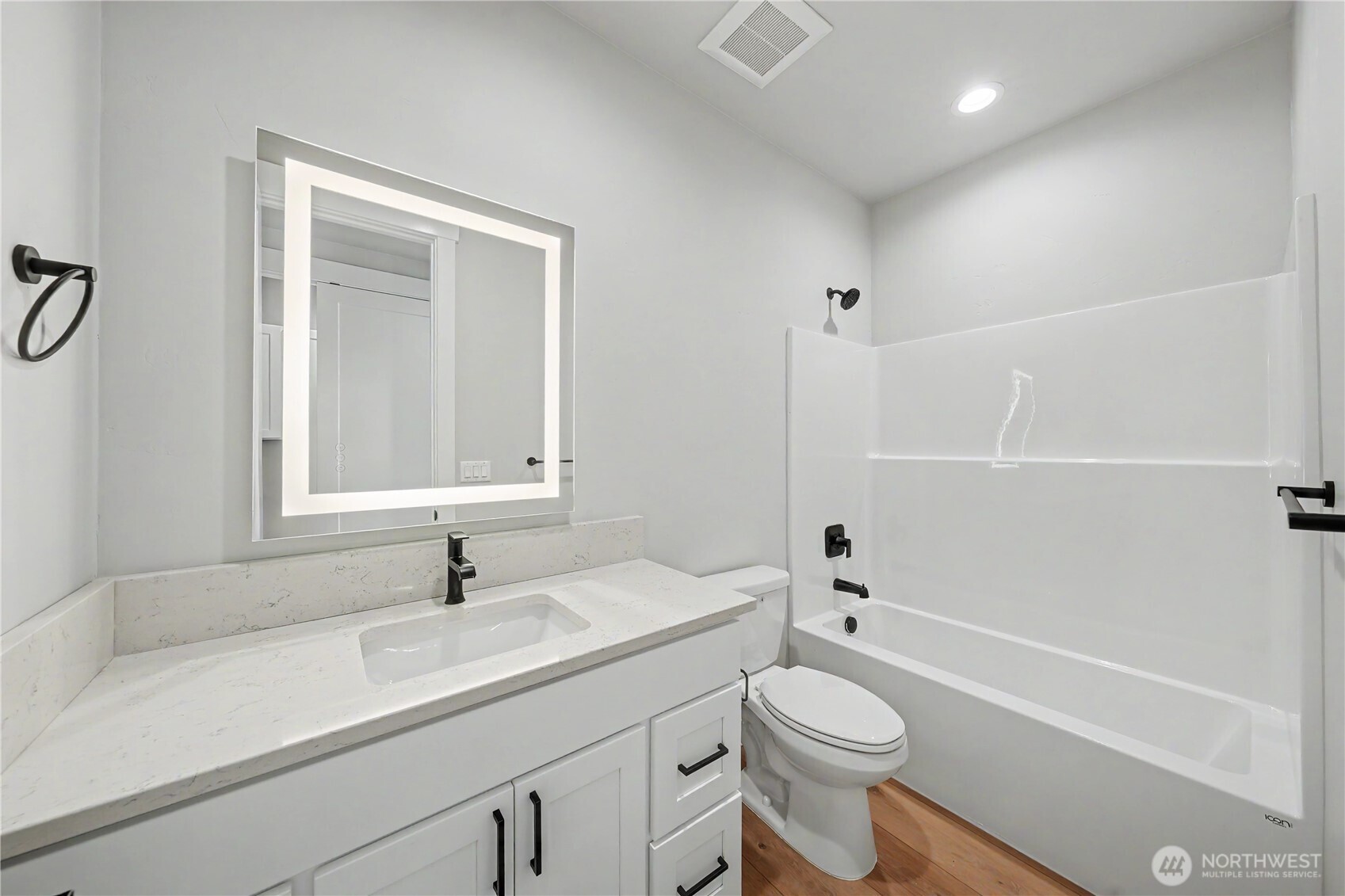 562 S Oasis Loop Property Photo 32