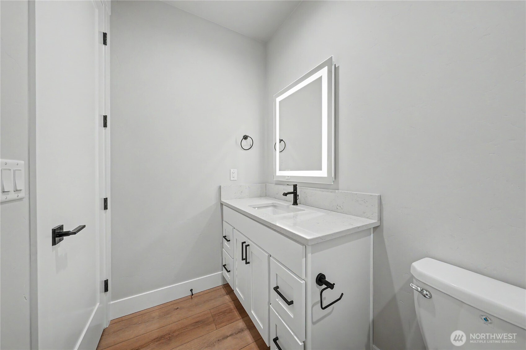 562 S Oasis Loop Property Photo 33