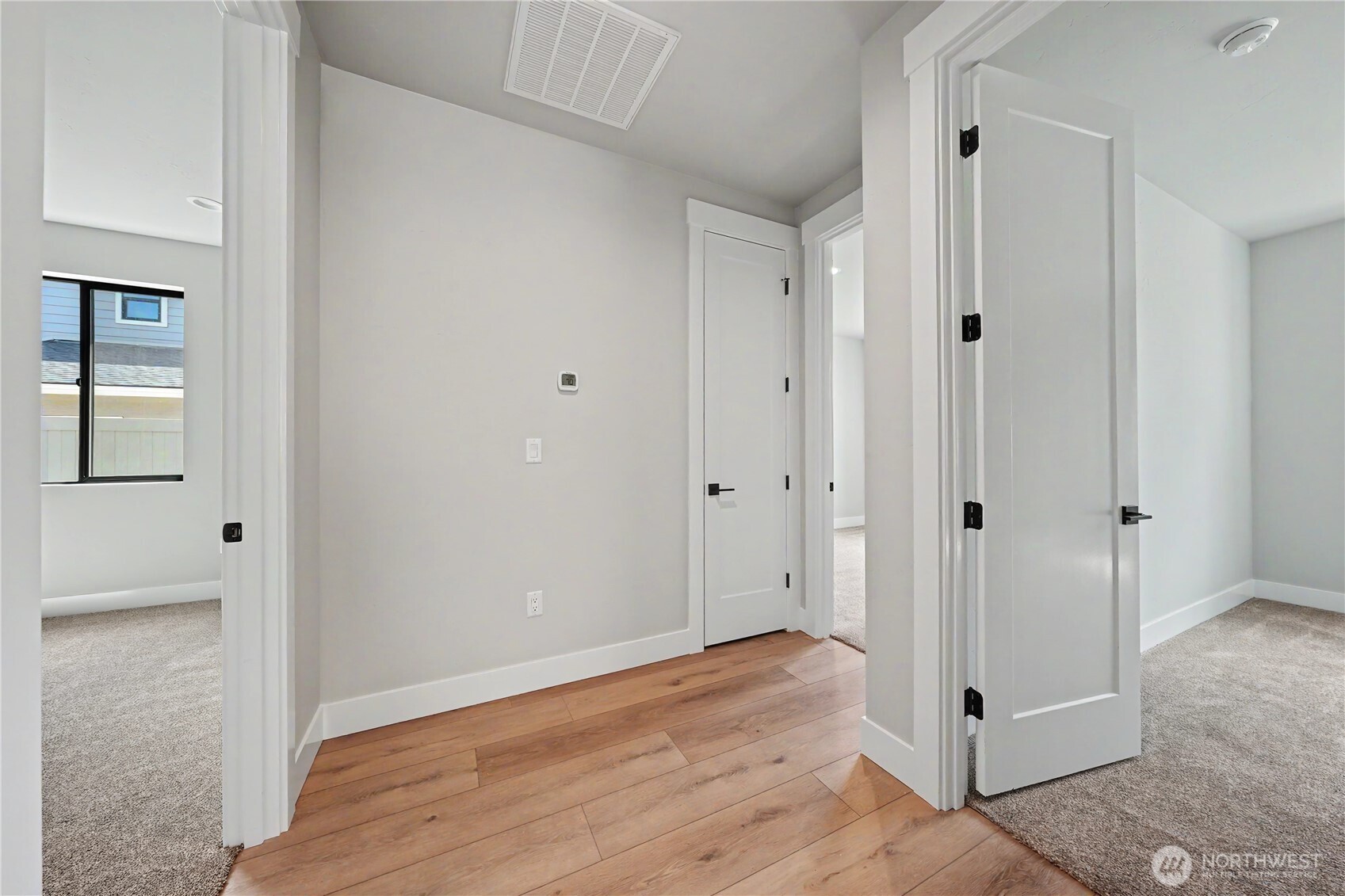 562 S Oasis Loop Property Photo 34