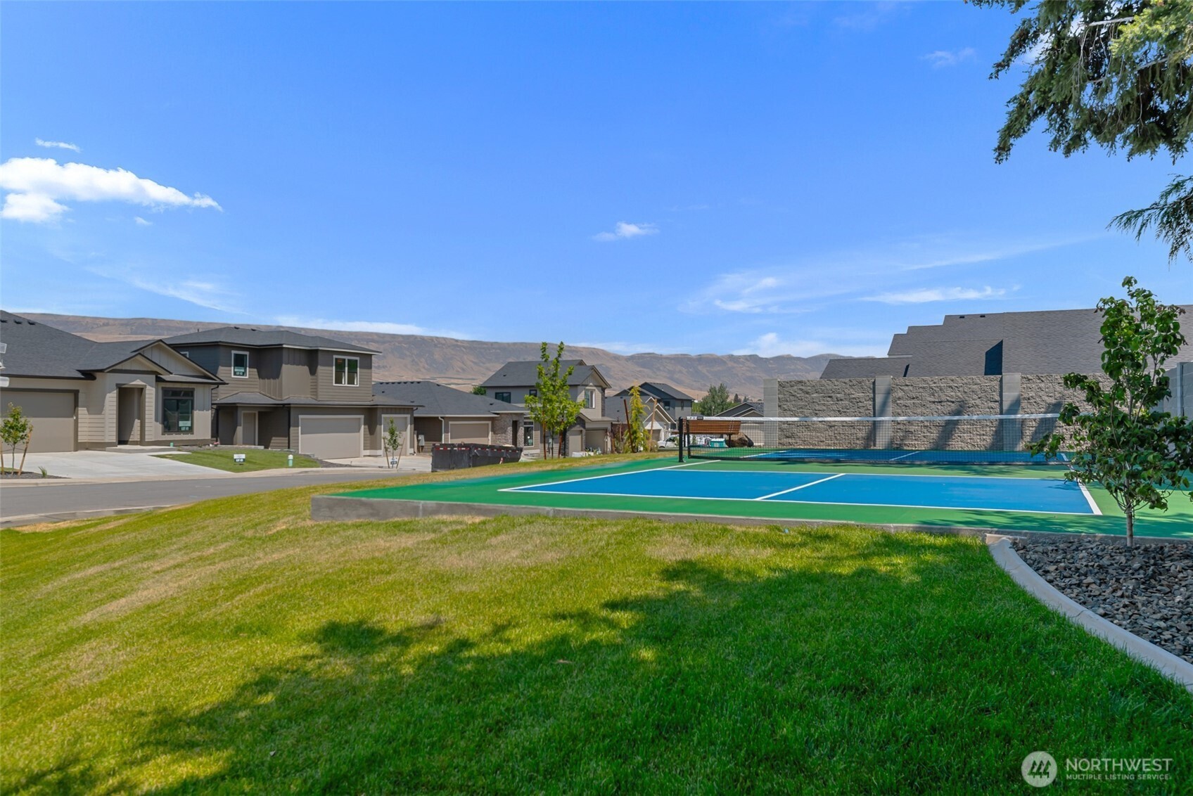 562 S Oasis Loop Property Photo 39