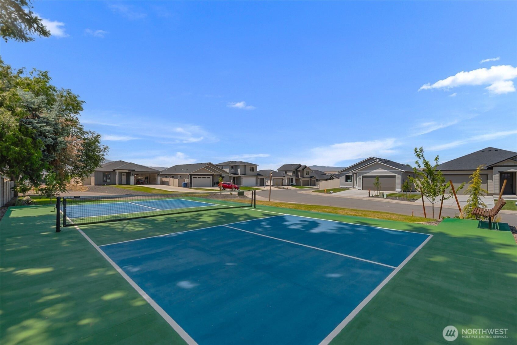 562 S Oasis Loop Property Photo 40
