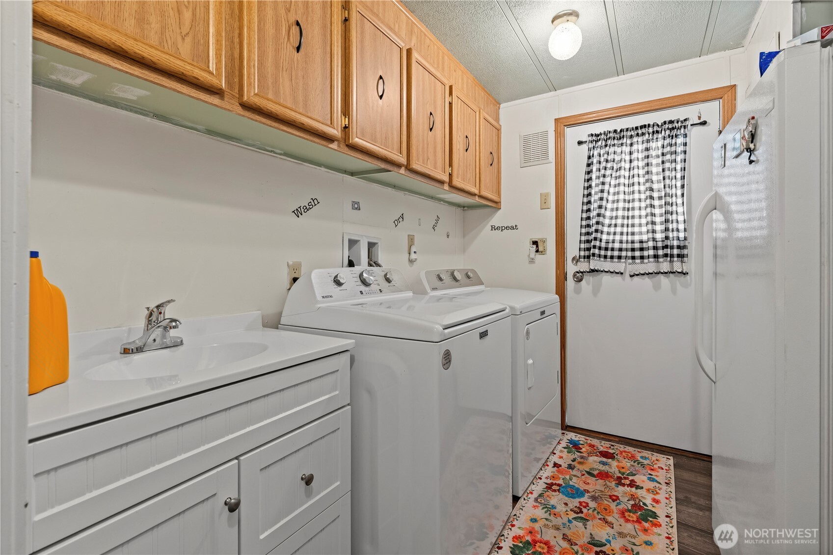 1111 Archwood Drive 217 Property Photo 28