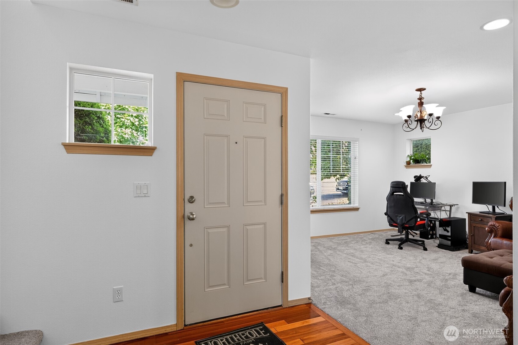 3908 153rd Place Property Photo 3