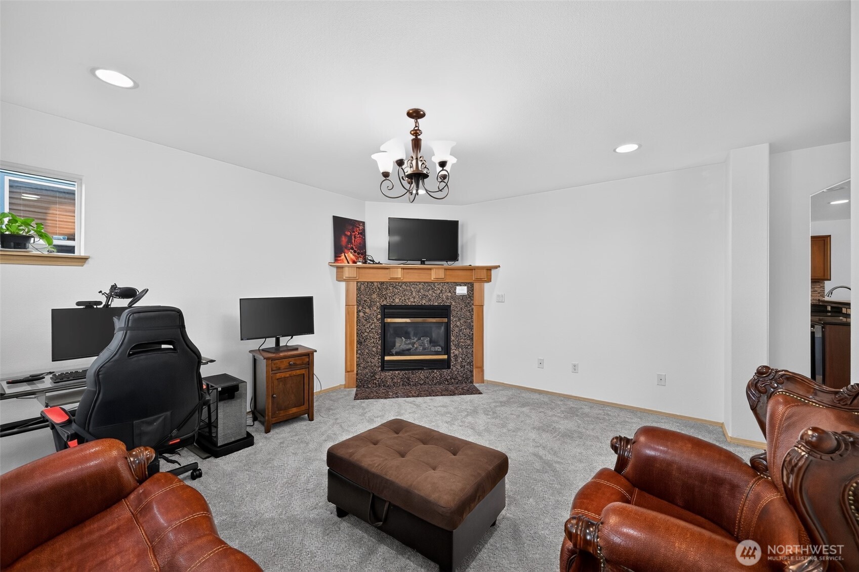 3908 153rd Place Property Photo 5
