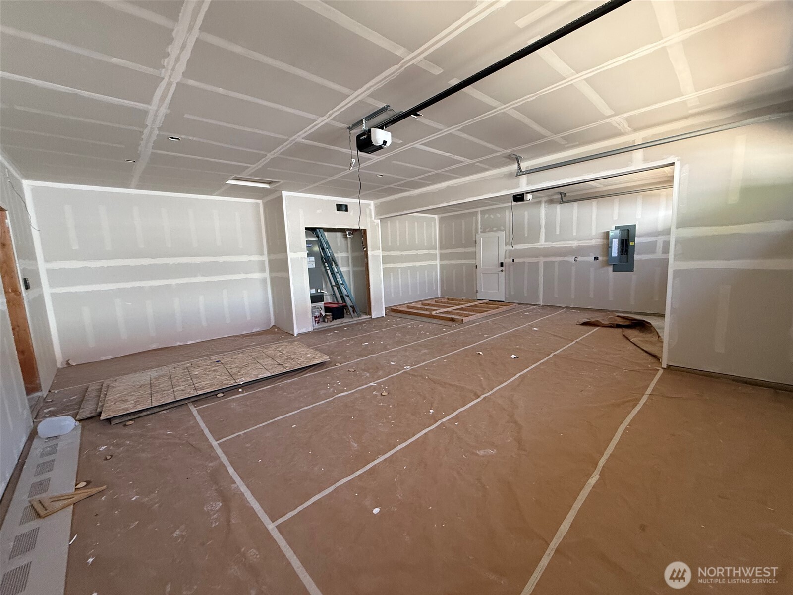 15114 295th Street Property Photo 5